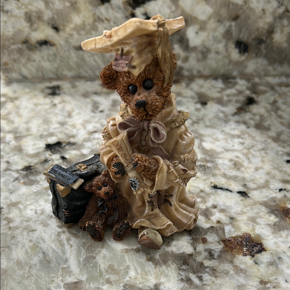 Boyd’s Bear Figurine The Graduate - Carpe Diem